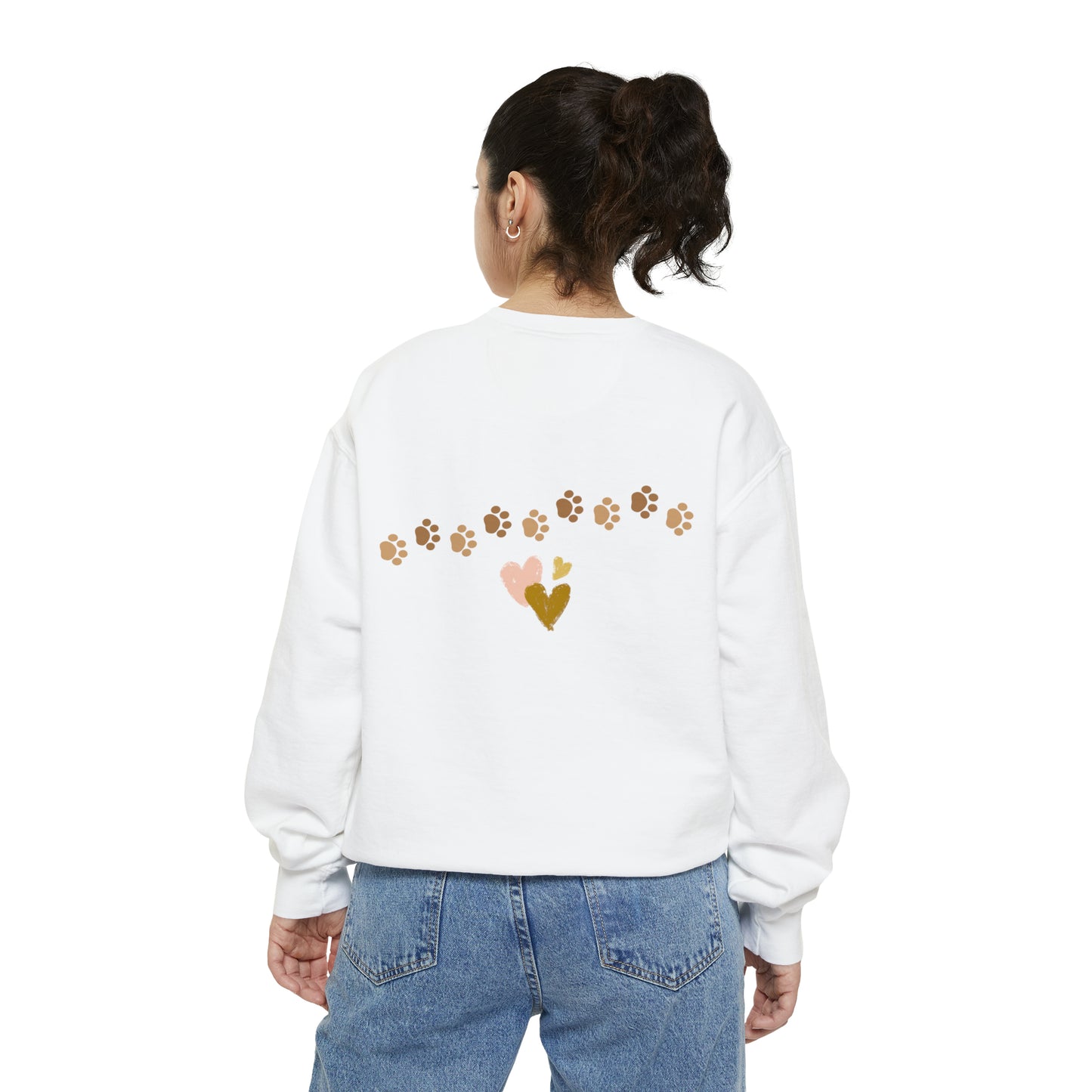 Dog Mom Unisex Garment-Dyed Sweatshirt